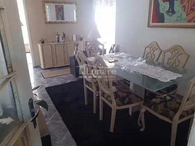 Casa com 250m² 3 quartos e 2 banheiros, à venda, no bairro Jardim Camila em Mogi das Cruzes