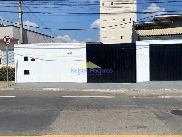 Casa com 300m² 3 quartos e 2 banheiros, à venda, no bairro Ribeirão em Capivari