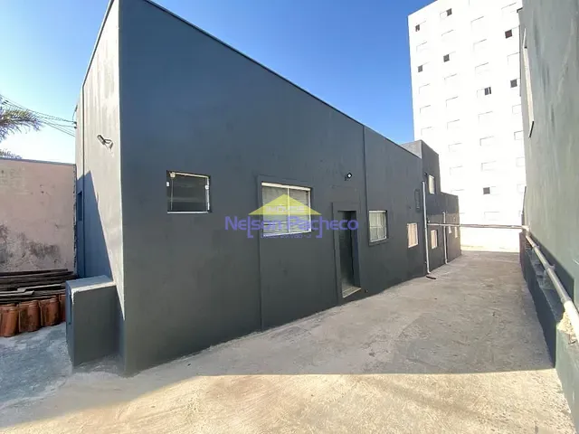 Casa com 300m² 3 quartos e 2 banheiros, à venda, no bairro Ribeirão em Capivari