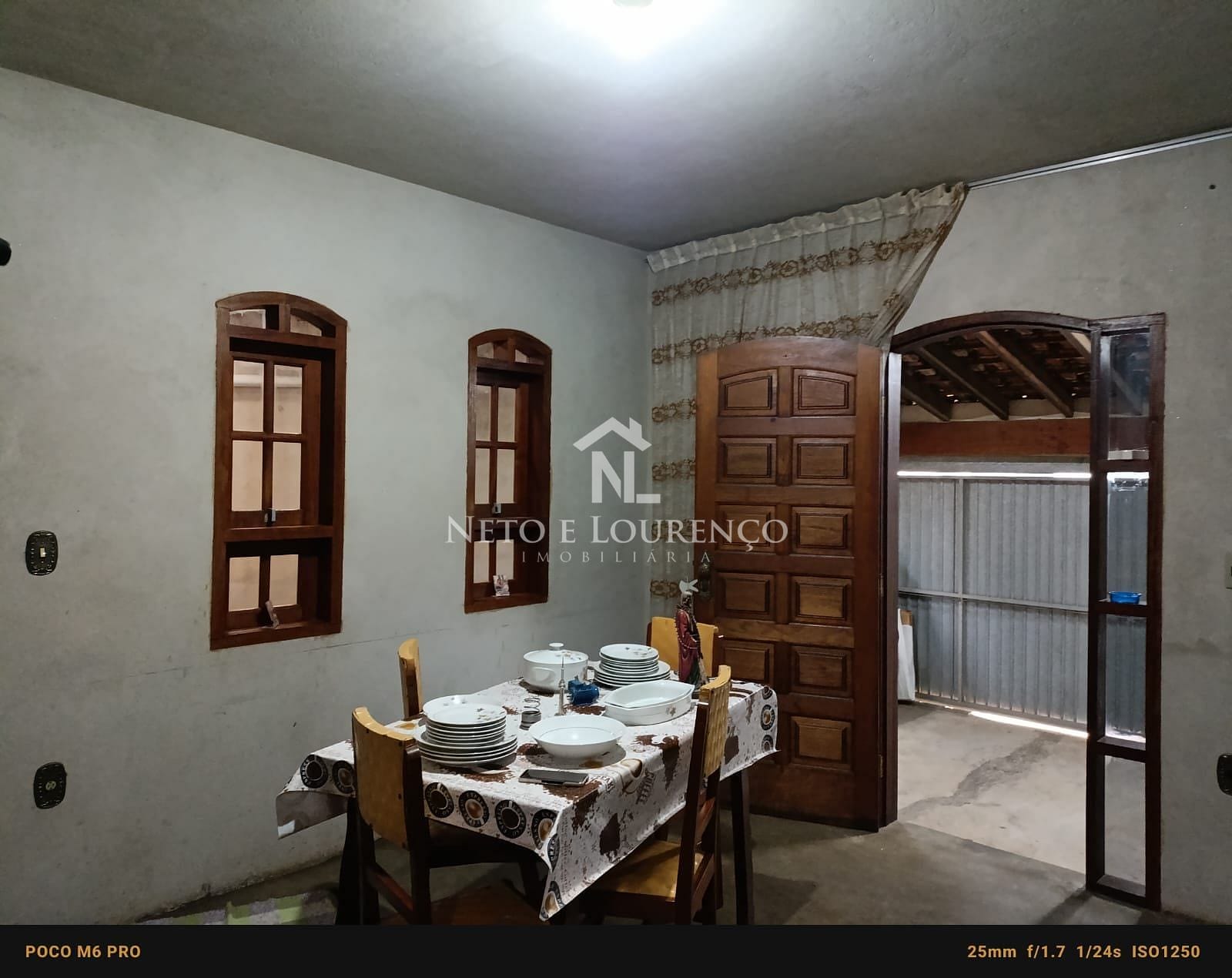 Casa à venda com 5 quartos, 258m² - Foto 3