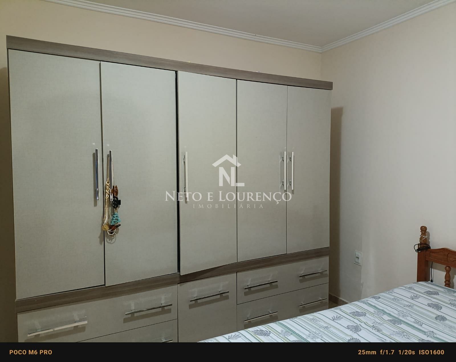 Casa à venda com 5 quartos, 258m² - Foto 21