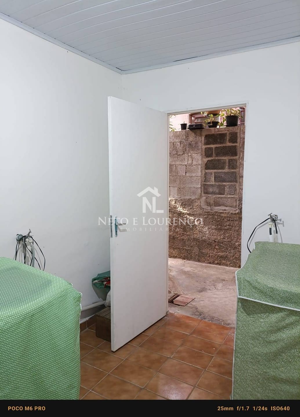 Casa à venda com 5 quartos, 258m² - Foto 12