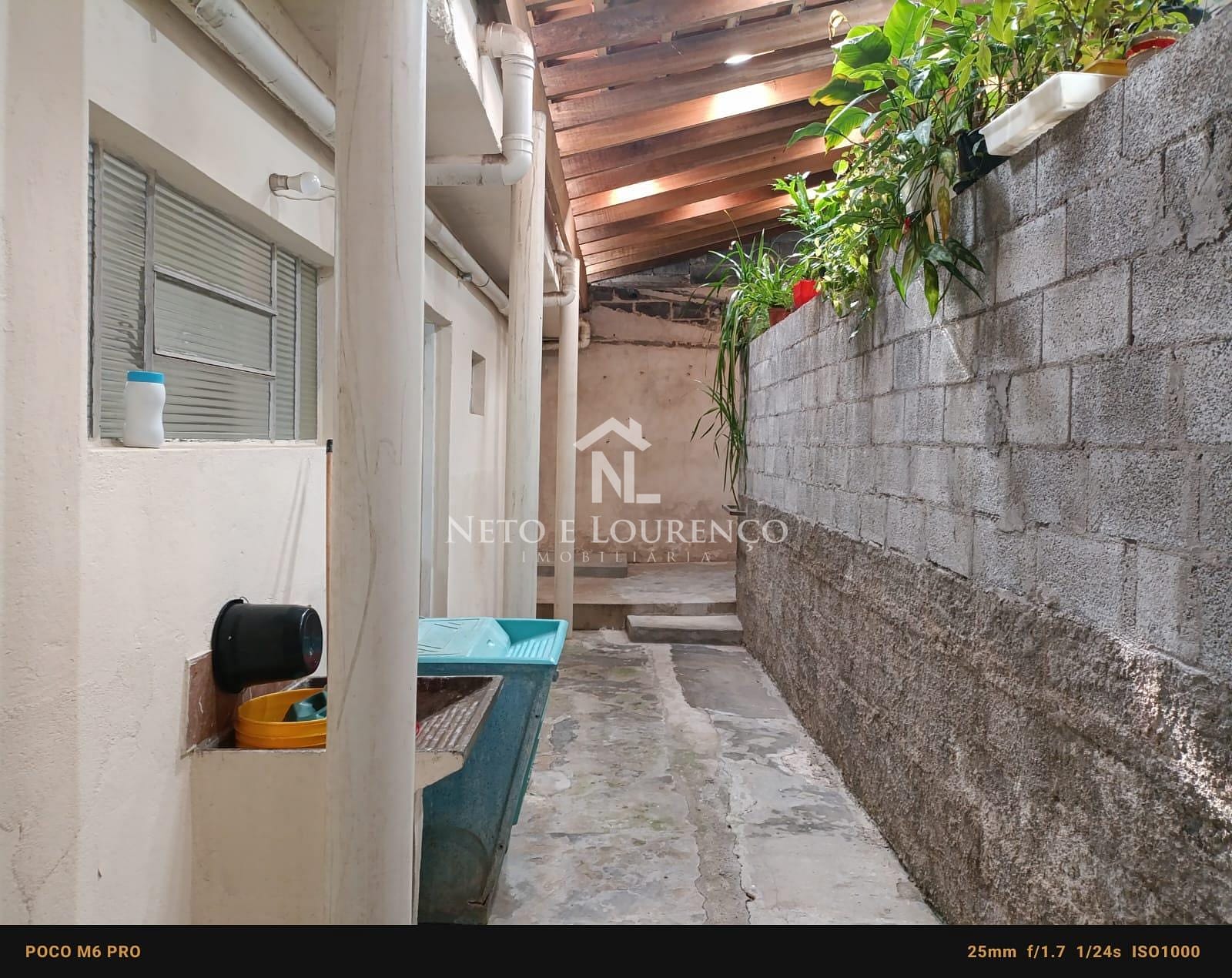 Casa à venda com 5 quartos, 258m² - Foto 9