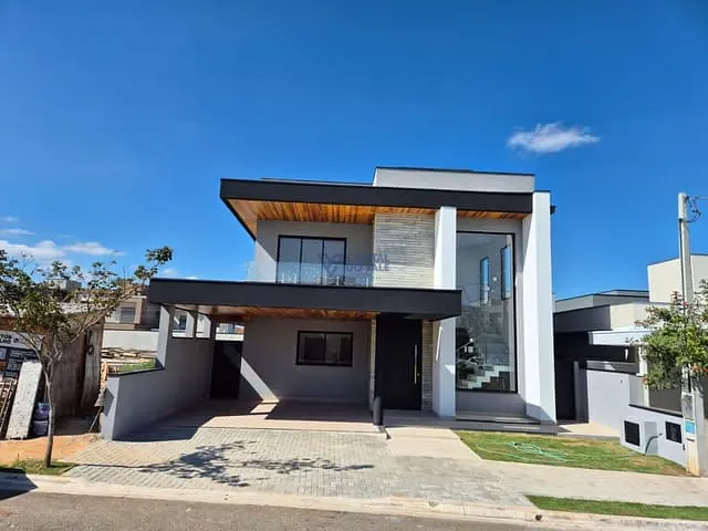 Casa com 250m² 4 quartos e 5 banheiros, à venda, no bairro Bairro da Floresta em São José dos Campos