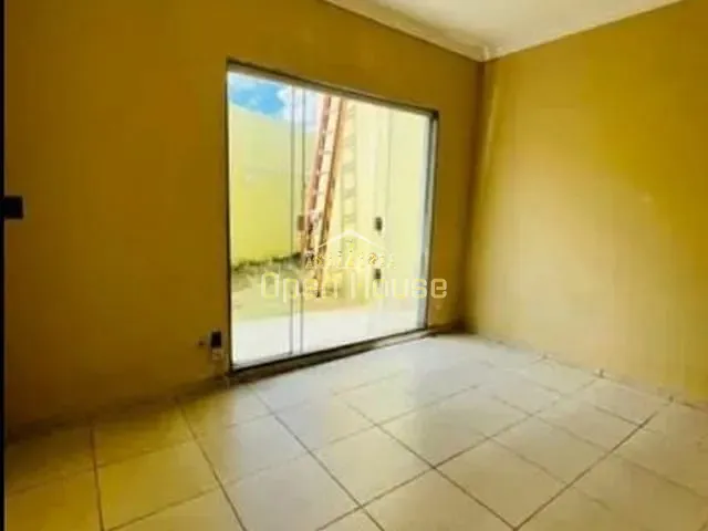 Casa 1 quarto e 1 banheiro, à venda, no bairro Parque Do Contorno em Volta Redonda