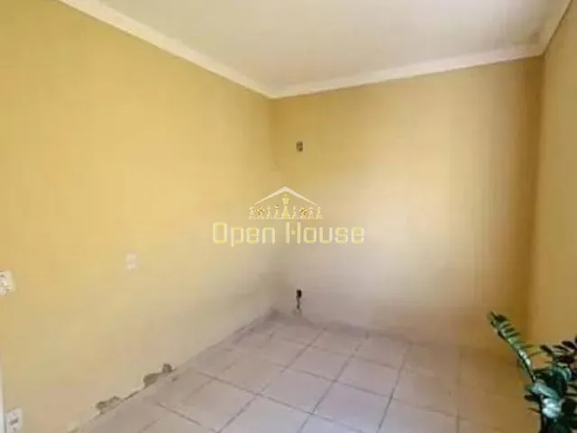 Casa 1 quarto e 1 banheiro, à venda, no bairro Parque Do Contorno em Volta Redonda
