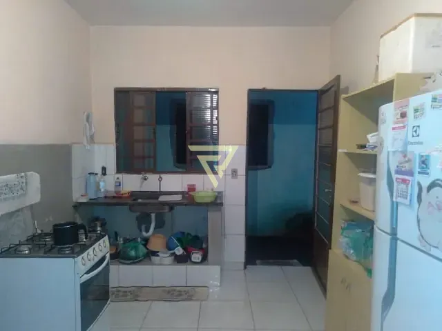 Casa com 160m² 2 quartos e 1 banheiro, à venda, no bairro Residencial Léo Gomes de Moraes em Ribeirão Preto