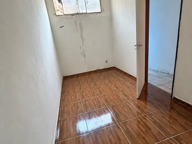Casa 4 quartos e 1 banheiro, à venda, no bairro Tupi B em Belo Horizonte