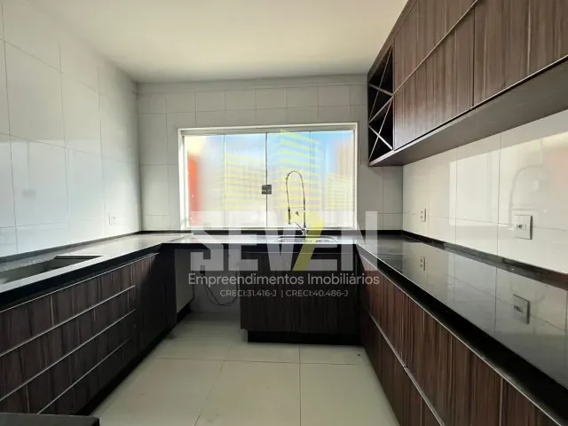 Casa com 132m² 2 quartos e 3 banheiros, à venda, no bairro Núcleo Residencial Presidente Geisel em Bauru