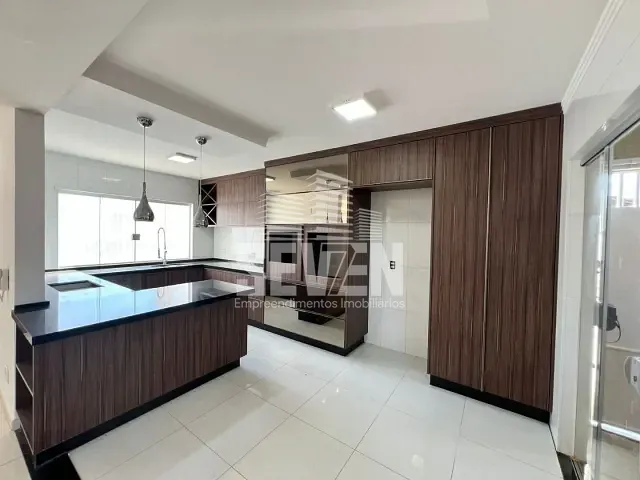 Casa com 132m² 2 quartos e 3 banheiros, à venda, no bairro Núcleo Residencial Presidente Geisel em Bauru