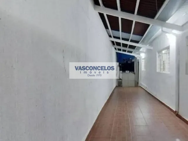Casa com 250m² 4 quartos e 2 banheiros, à venda, no bairro Bosque dos Eucaliptos em São José dos Campos