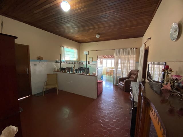 Casa com 320m² 2 quartos e 2 banheiros, à venda, no bairro Extrema em Extrema