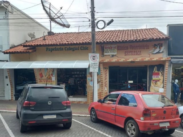 Casa com 320m² 2 quartos e 2 banheiros, à venda, no bairro Extrema em Extrema