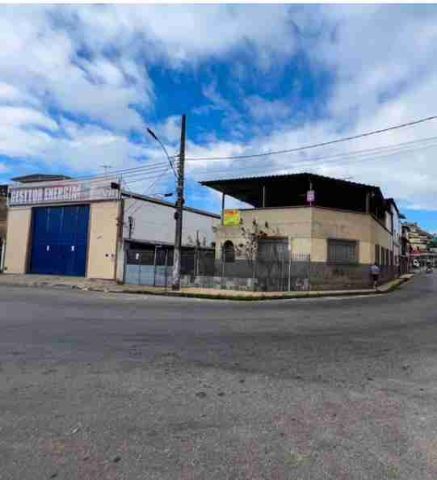 Casa 5 quartos e 2 banheiros, à venda, no bairro Francisco Bernardino em Juiz de Fora
