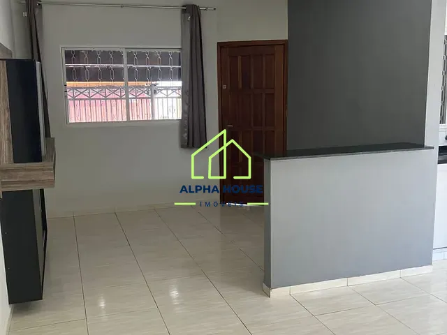 Casa 2 quartos e 2 banheiros, à venda, no bairro Residencial Estoril em Taubaté
