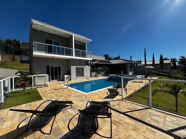 Casa com 1000m² 4 quartos e 6 banheiros, à venda, no bairro Riviera do Jaguari em Piracaia