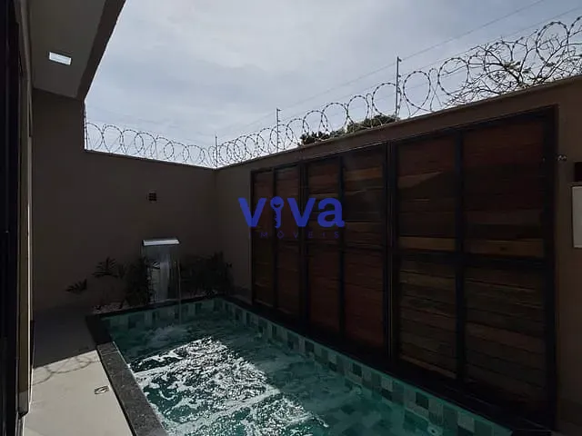 Casa 3 quartos e 3 banheiros, à venda, no bairro Setor Central em Aparecida de Goiânia