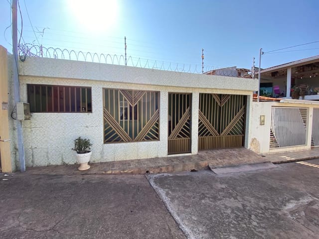 Foto do Casa - Casa Espetacular em Condomínio Fechado na Av. Borges Leal com Sistema de Energia Solar | Coimbra Imobiliária