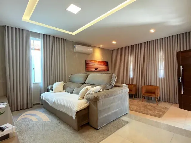Casa com 300m² 3 quartos e 2 banheiros, à venda, no bairro Das Águas em Ipatinga