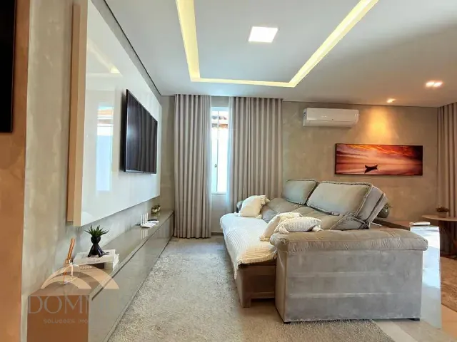 Casa com 300m² 3 quartos e 2 banheiros, à venda, no bairro Das Águas em Ipatinga