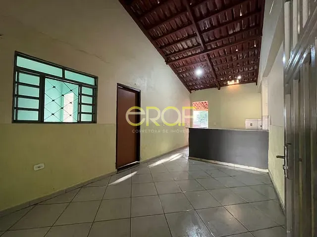 Casa 4 quartos e 2 banheiros, à venda, no bairro Vila Aurora em Formosa