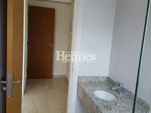 Casa com 125m² 2 quartos e 3 banheiros, à venda, no bairro Parque Bom Retiro em Paulínia