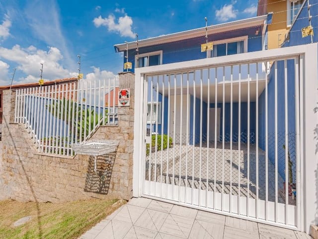 Casa com 140m² 3 quartos e 1 banheiro, à venda, no bairro Tanguá em Almirante Tamandaré