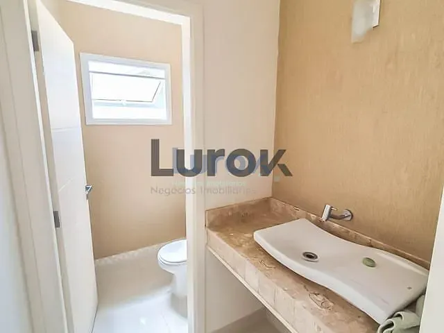 Casa com 375m² 3 quartos e 5 banheiros, para alugar, no bairro Condominio Morada das Nascentes em Valinhos