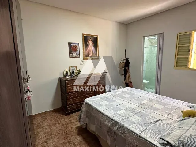 Casa com 134m² 3 quartos e 2 banheiros, à venda, no bairro Esplanada em Bom Despacho