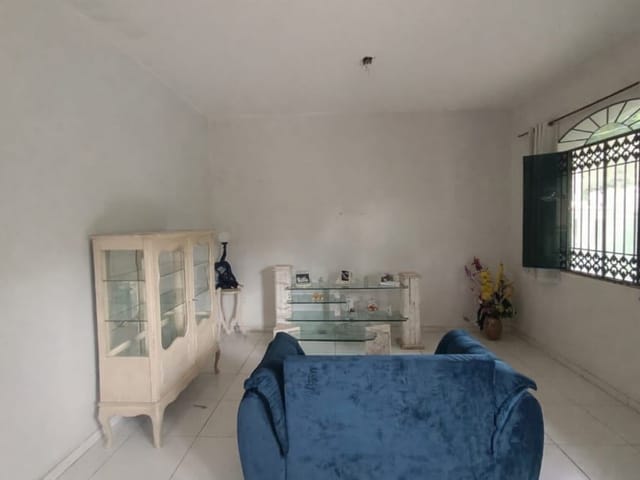 Casa 4 quartos e 5 banheiros, à venda, no bairro Jardim Sulacap em Rio de Janeiro
