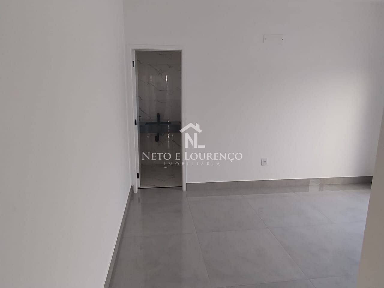 Casa à venda com 3 quartos, 115m² - Foto 11