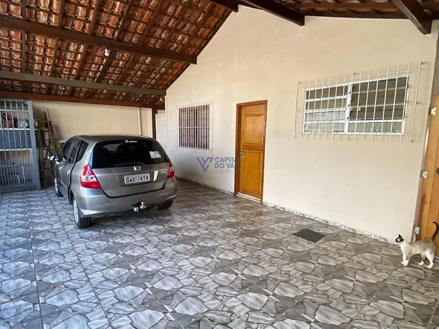 Casa com 330m² 4 quartos e 2 banheiros, à venda, no bairro Jardim América em São José dos Campos