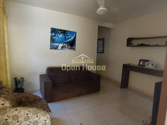 Casa 2 quartos e 1 banheiro, à venda, no bairro Bairro de Fátima (Califórnia da Barra) em Barra do Piraí