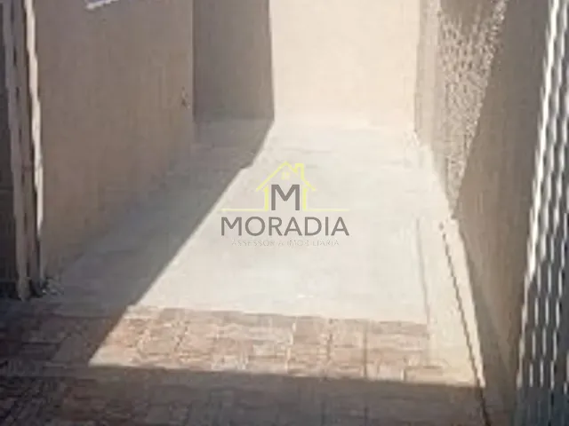 Casa com 200m² 3 quartos e 2 banheiros, à venda, no bairro Bela Vista em Guaxupé