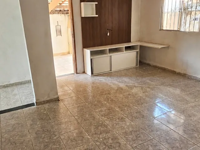 Casa 3 quartos e 1 banheiro, à venda, no bairro Jardim Guanabara em Belo Horizonte