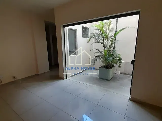 Casa 4 quartos e 4 banheiros, à venda, no bairro Centro em Pindamonhangaba