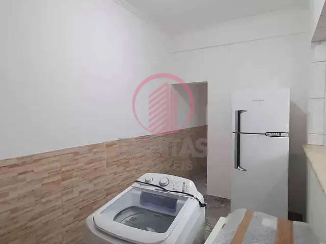 Casa 2 quartos e 1 banheiro, para alugar, no bairro Quitaúna em Osasco