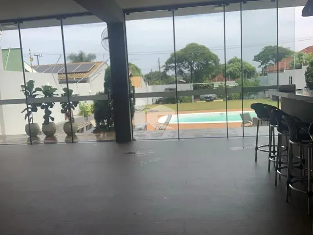 Casa com 750m², à venda, no bairro Centro em Rolândia
