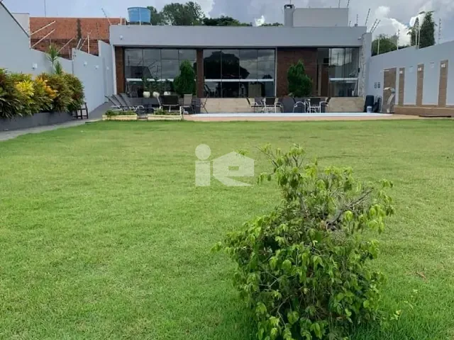 Casa com 750m², à venda, no bairro Centro em Rolândia