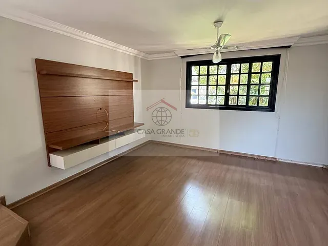 Casa com 476m² 3 quartos e 3 banheiros, à venda, no bairro Jardim Asteca em Rolândia