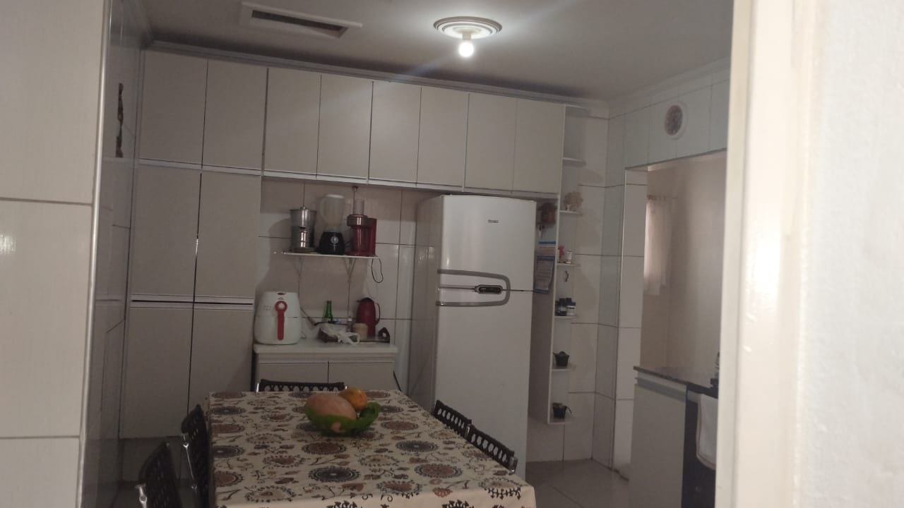 Casa, 4 quartos, 250 m² - Foto 7