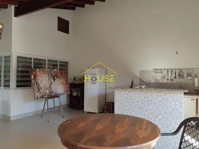 Casa com 575m² 4 quartos e 1 banheiro, à venda, no bairro Jardim Marim em Votuporanga