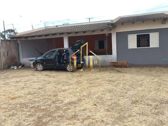 Casa com 435m² 2 quartos e 2 banheiros, à venda, no bairro vale da chapada em Chapada dos Guimarães