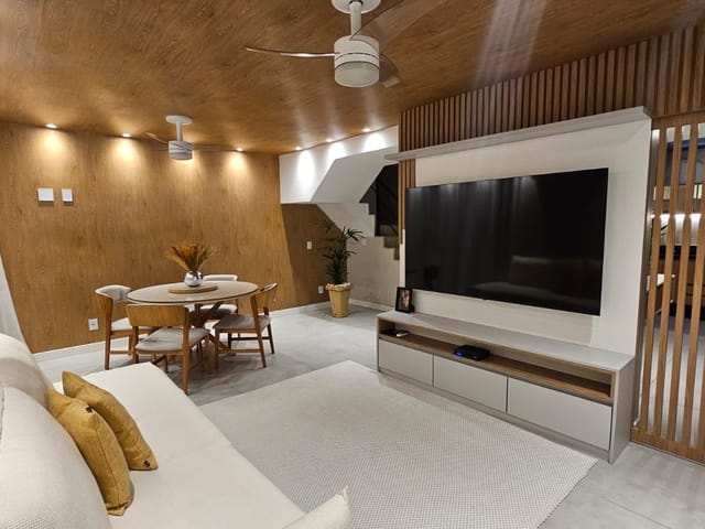 Casa com 104m² 3 quartos e 4 banheiros, à venda, no bairro Vila Valqueire em Rio de Janeiro