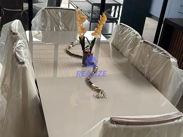 Casa com 450m² 2 quartos e 3 banheiros, à venda, no bairro Terras de Santa Cristina XIII Setor Iate em Paranapanema