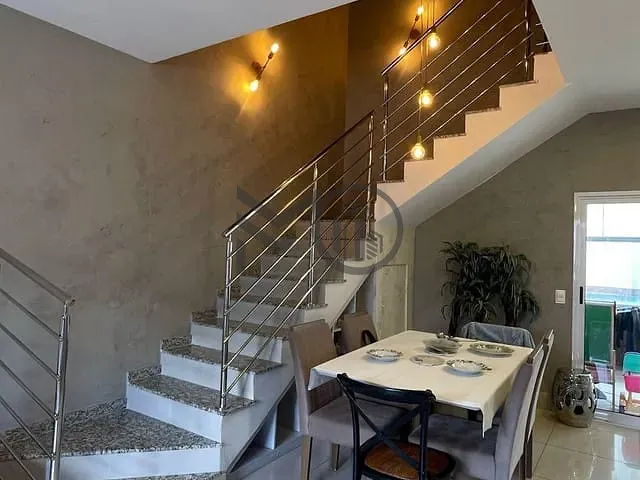 Casa com 150m² 3 quartos e 2 banheiros, à venda, no bairro Santa Cruz em Cuiabá