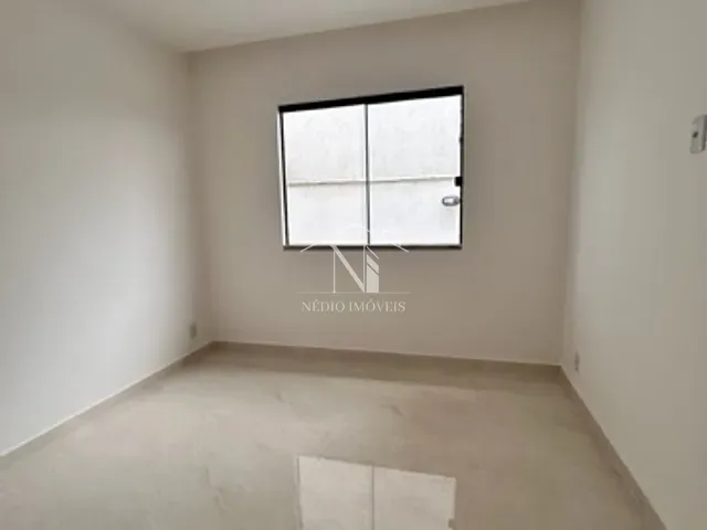Casa 3 quartos e 2 banheiros, à venda, no bairro Pindobas em Maricá