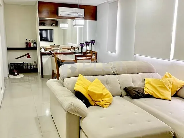 Casa 3 quartos e 4 banheiros, à venda, no bairro Parada Inglesa em São Paulo