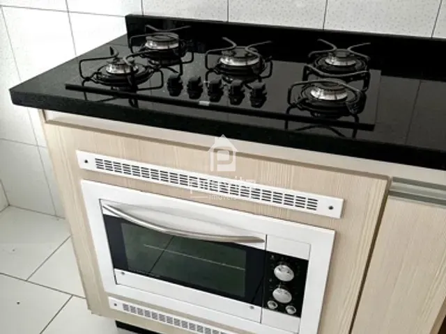 Casa com 250m² 3 quartos e 2 banheiros, à venda, no bairro Residencial Estoril em Taubaté