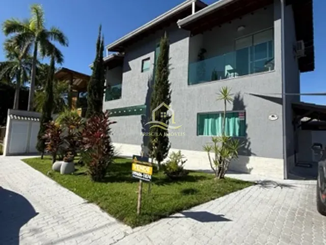 Casa com 410m² 5 quartos e 4 banheiros, à venda, no bairro Condomínio Tropical em São Sebastião